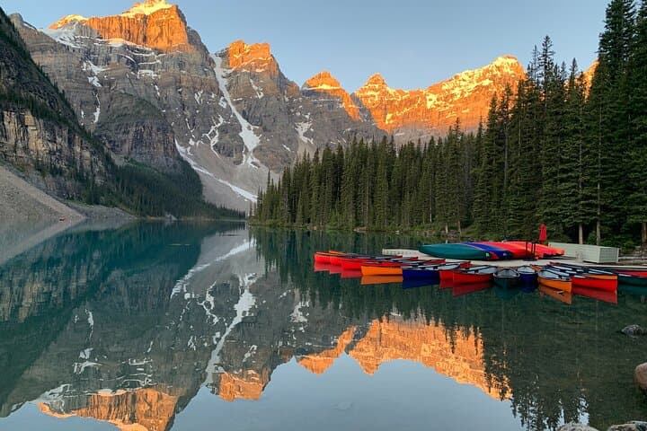 Full-Day Private Tour: Moraine Lake, Lake Louise, Emerald Lake & Johnston Canyon photo 4