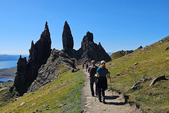 Private 3-Day Skye Tour: Luxury MPV & Local Guide to Old Man of Storr, Fairy Pools, Quiraing photo 5
