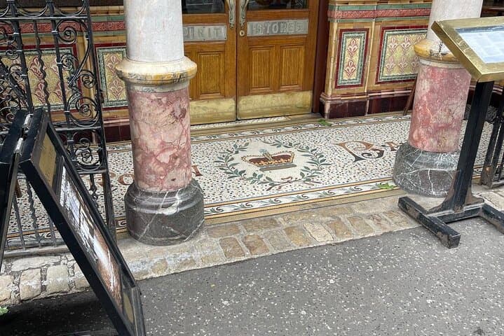 Wee Walks, Big Talks: Belfast City Walking Tour photo 3