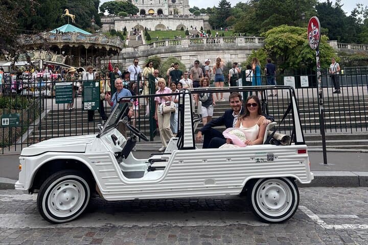 Retro Electric Cabriolet Tour of Paris — Local Guide & Custom Route photo 3