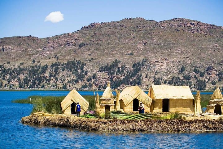 Kayak Adventure on Lake Titicaca — Paddle to the Uros Floating Islands from Puno photo 4