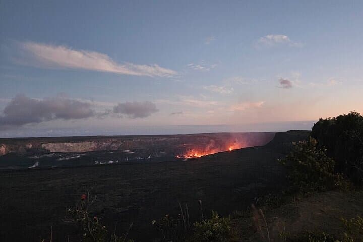 Hilo to Kīlauea: Private Volcanoes Minivan Tour & Hilo Highlights photo 2