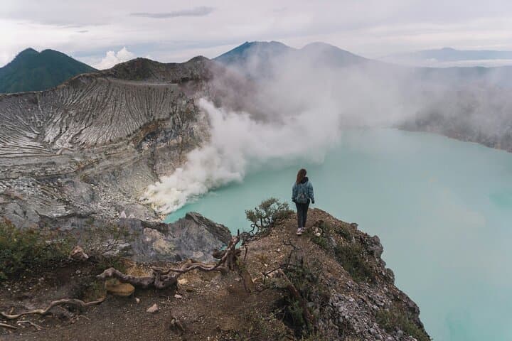Mount Bromo, Ijen & Madakaripura: 3-Day Crater Sunrise, Blue Fire & Waterfall Tour photo 2