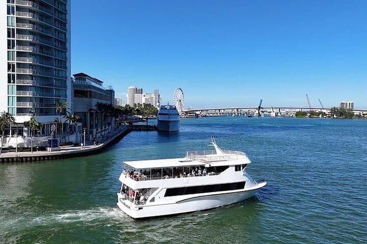 Miami Triple Combo — City Sights, Millionaire Row Boat Cruise & Everglades Airboat Adventure (2-Day) photo 5