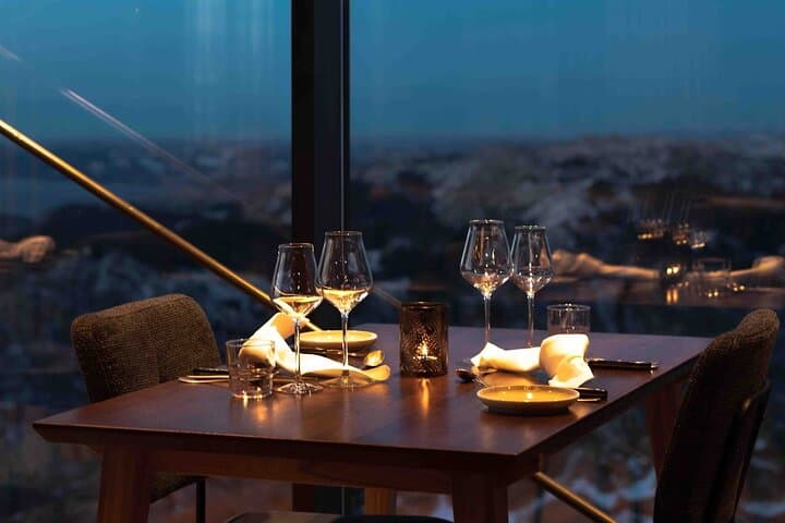 Bergen by Night: Fløyen Funicular & Ulriken Cable Car Dinner Experience photo 4