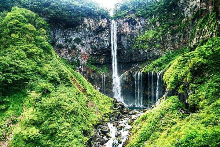 Nikko & Surroundings: Two-Day Luxury Van Trip from Tokyo