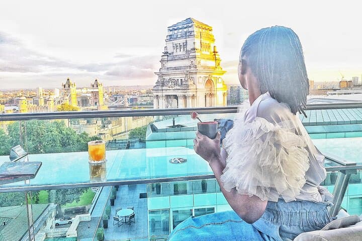 London Rooftop Bar Tour: Skyline Views of Tower Bridge & The Shard photo 3