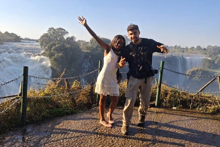 Victoria Falls Guided Walking Tour — Local Stories & Best Viewpoints photo 4