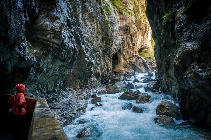 3-Day Guided Hike to Zugspitze from Munich: Partnachklamm, Mountain Huts & Summit Ridge photo 2