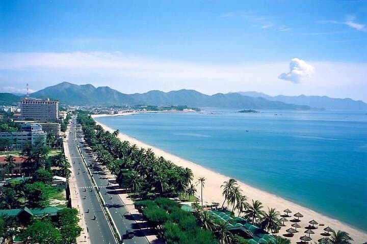 Half-Day Nha Trang Highlights Tour: Hon Chong, Po Nagar & Long Son Pagoda photo 2