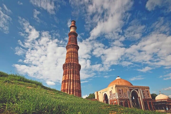 Golden Triangle with Lucknow & Varanasi: 10-Day Delhi–Jaipur–Agra–Lucknow–Varanasi Cultural Tour photo 6