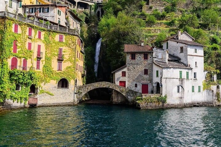 Private Lake Como Cruise from Lezzeno: Villas, Swim Stops & Tailored Tours photo 4