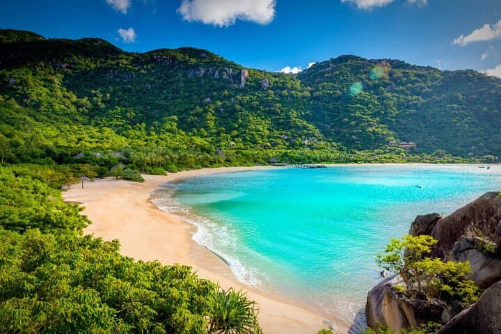 Nha Trang Private Shore Excursion: Po Nagar, Long Son & Local Markets in 4–5 Hours photo 3