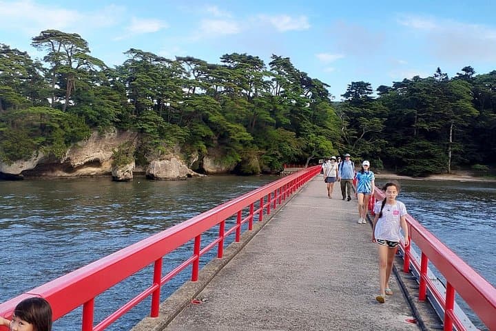 Matsushima Bay Islands & Seafood Market Day Trip from Tokyo photo 2
