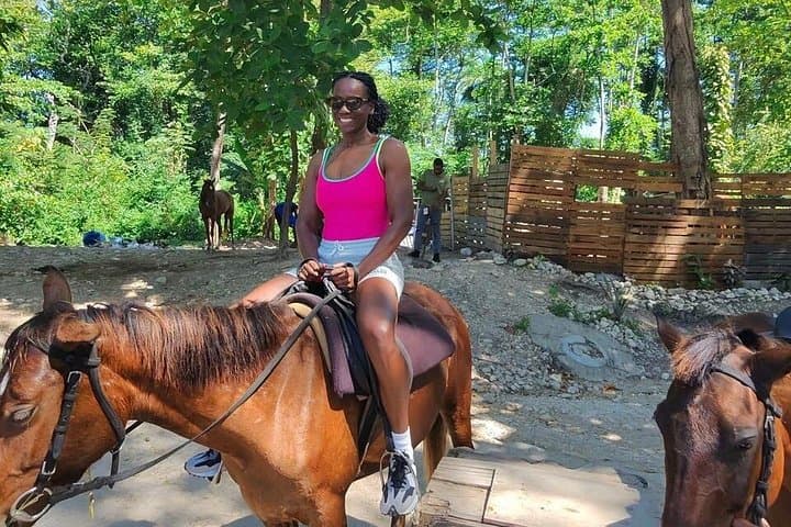 Horseback Ride and Blue Hole Adventure in Ocho Rios, Jamaica photo 3