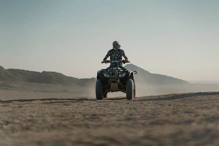 Dubai Desert Buggy Adventure: 1-Hour Sand Dune Driving with Sandboarding photo 5