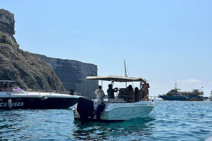Private Boat Charter to Blue Lagoon & Comino: Swim, Snorkel and SUP from Malta photo 4