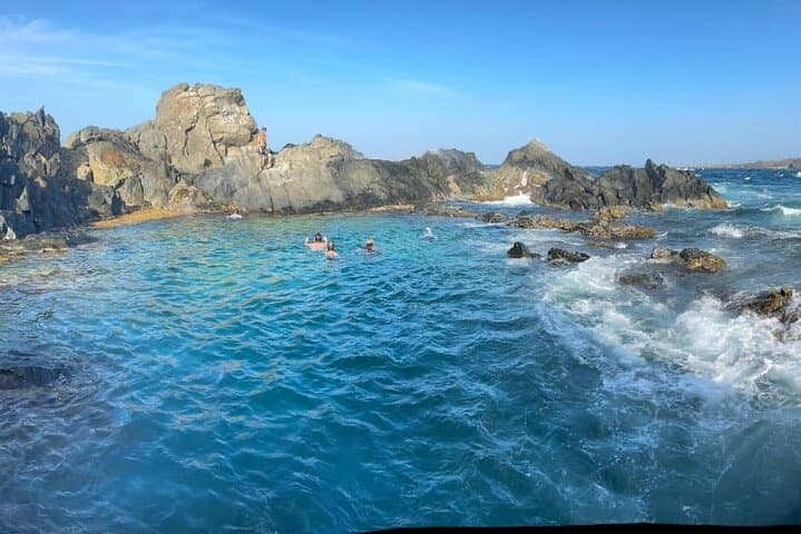 Aruba Half-Day Private Jeep Tour — Ayo Rock Formations, Turtle Point & Snorkel photo 2