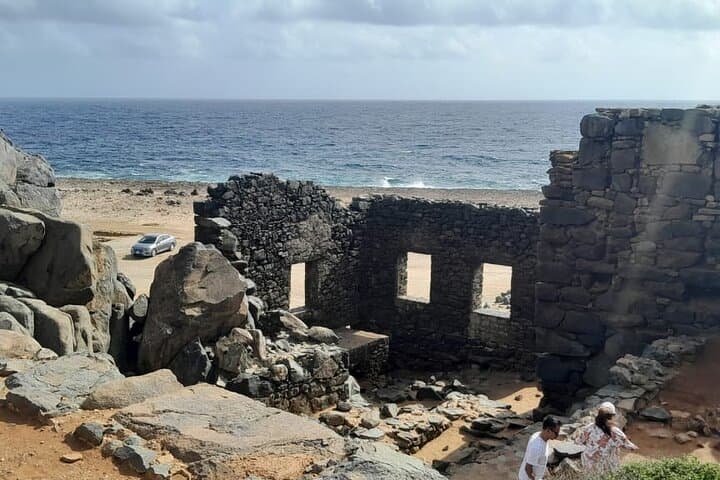 Aruba Half-Day Private Jeep Tour — Ayo Rock Formations, Turtle Point & Snorkel photo 5