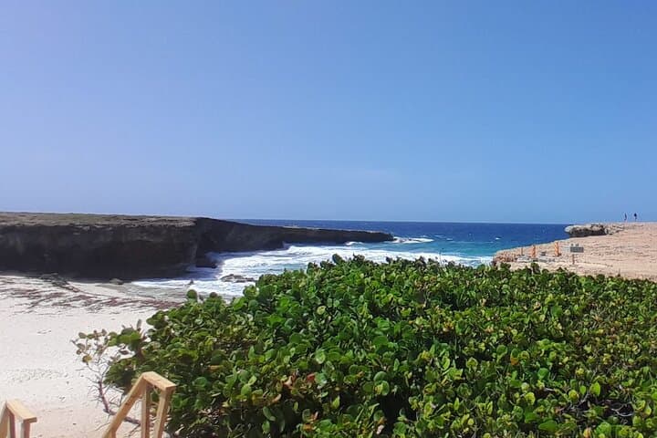 Aruba Half-Day Private Jeep Tour — Ayo Rock Formations, Turtle Point & Snorkel photo 6