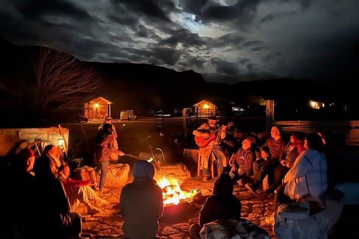 Helicopter-to-Cabin Overnight at Grand Canyon Western Ranch from Las Vegas