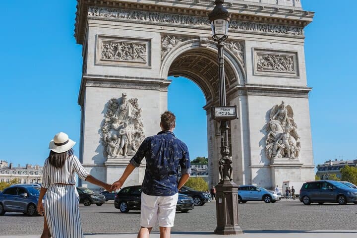 Private 4-Hour Paris City Tour with Driver and Local Guide — Chauffeured Highlights & Photo Stops photo 3