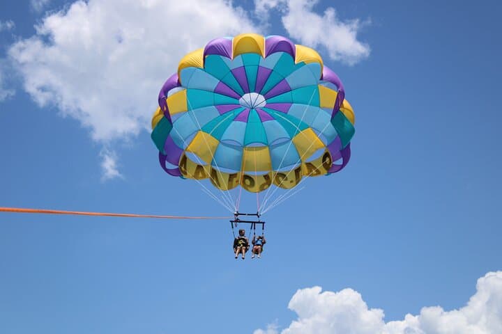 Parasailing in Sarasota: Aerial Views of Lido, Longboat & Siesta Keys photo 5