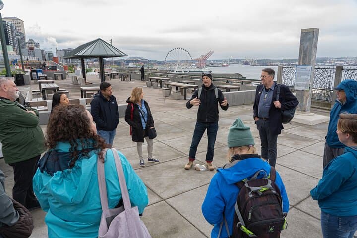 Seattle Waterfront History Walking Tour: Overlook Walk to Pioneer Square photo 2