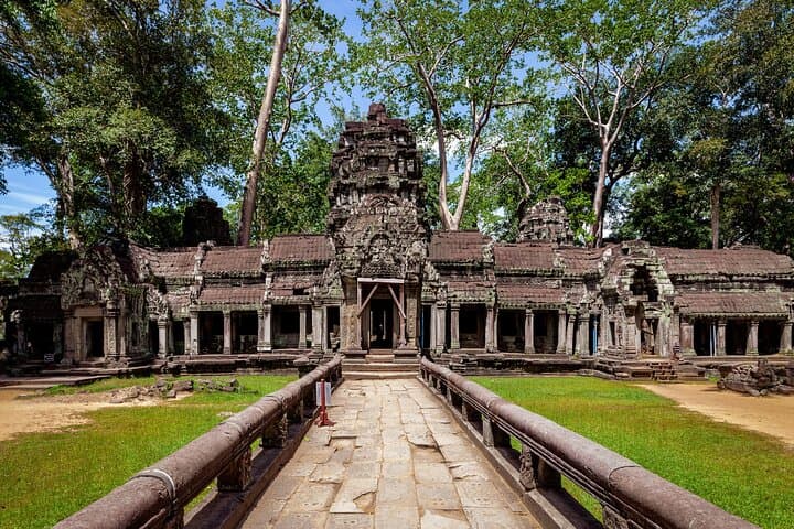 Sunrise at Angkor Wat: Full-Day Guided Angkor Sunrise Adventure from Siem Reap photo 4