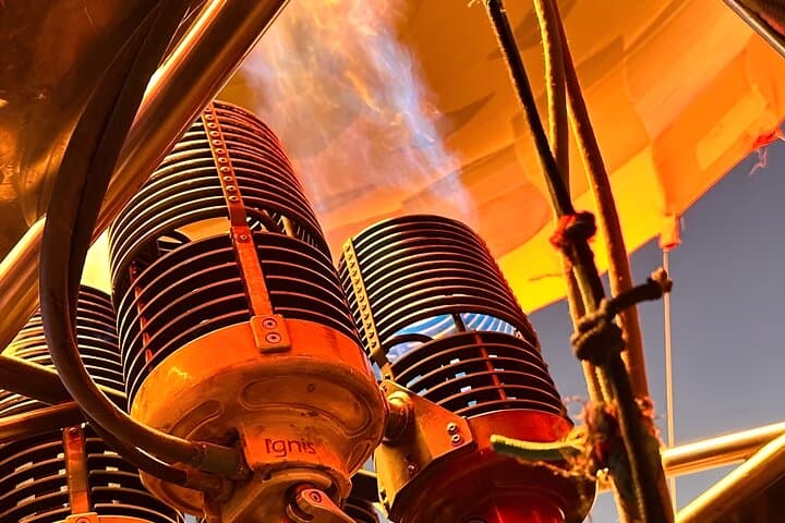 Luxor Sunrise Hot Air Balloon Ride Over the Nile — 30-Min Flight photo 2