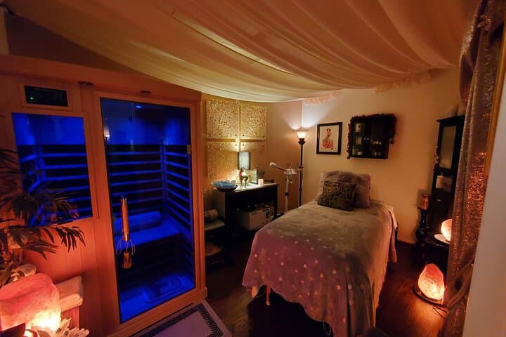 Couples Massage with Bubbly in Newport Beach — Tranquility & Romance Package photo 4