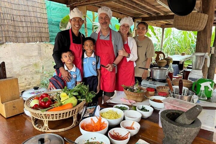 Battambang Cooking Class and Market Tour: Hands-On Khmer Cooking in a Local Home