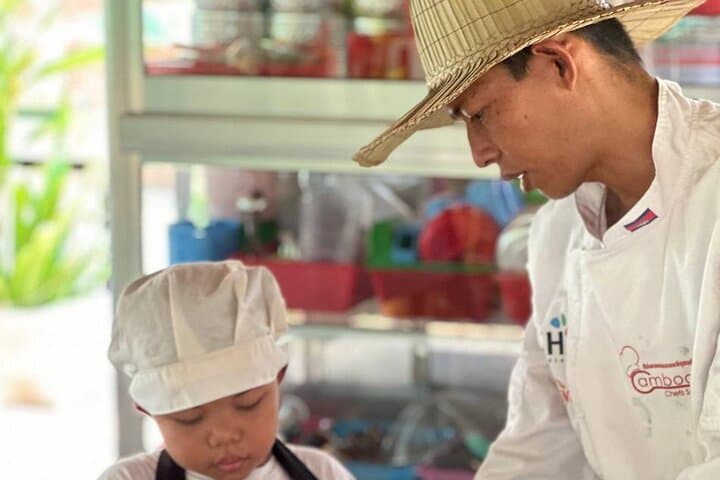 Battambang Cooking Class and Market Tour: Hands-On Khmer Cooking in a Local Home photo 3