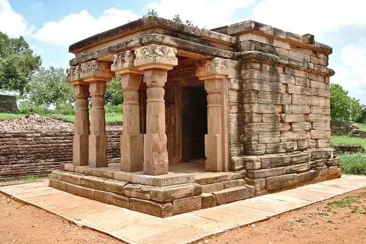 Bhopal to Delhi: Ancient Monuments & Mughal Architecture — 7-Day Cultural Tour photo 4