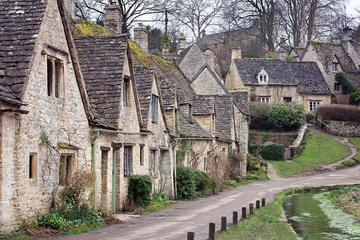 London Day Trip to Oxford and the Cotswolds Villages — Oxford, Bibury & Bourton-on-the-Water photo 4