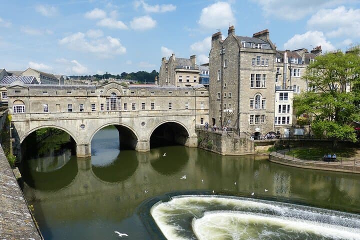 Private London Day Trip to Bath and Stonehenge — Roman Baths & Stone Circle photo 3
