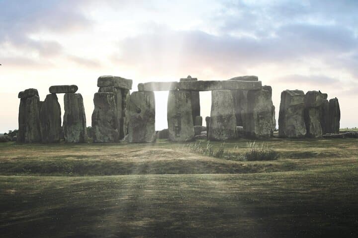 Bath, Stonehenge & Cotswolds Day Trip from London — Historic England in One Day photo 2