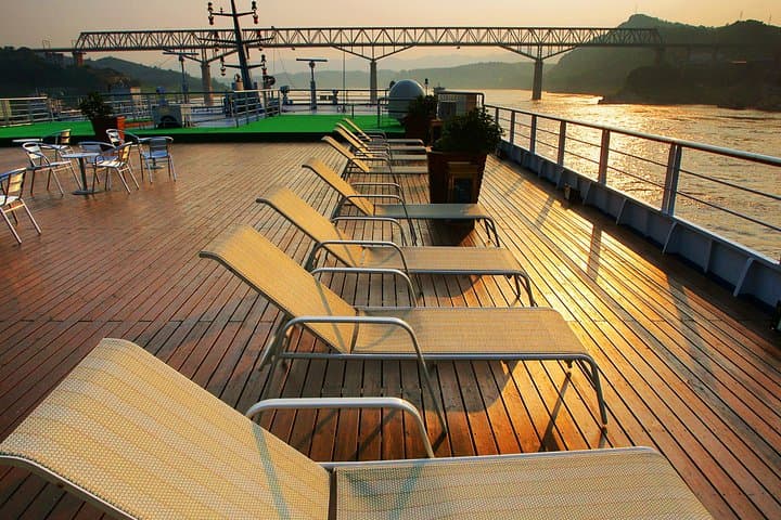 Yangtze River Cruise: 4-Day Three Gorges Voyage from Chongqing to Yichang photo 3