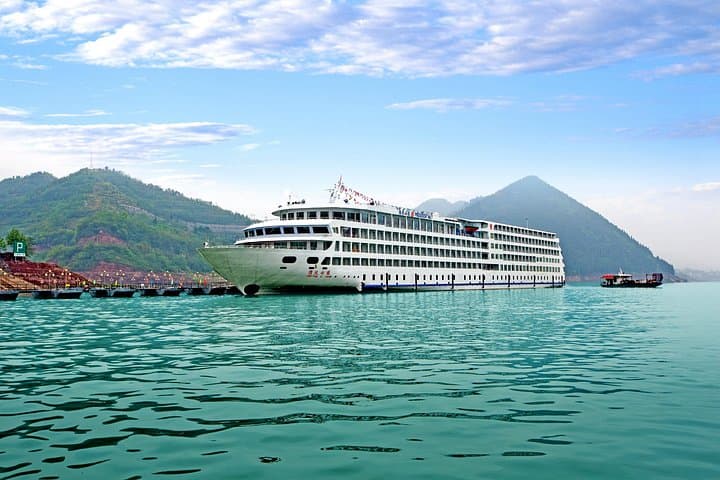 Yangtze River Cruise: 4-Day Three Gorges Voyage from Chongqing to Yichang photo 4