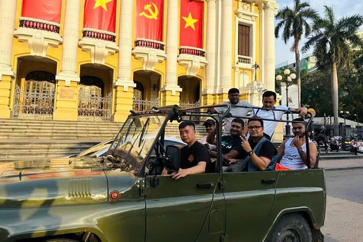 Old Quarter Jeep Discovery: Half-Day Hanoi City, Lakes & Village Jeep Tour