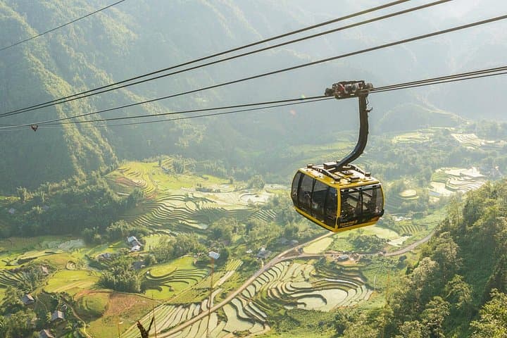 2-Day Fansipan Cable Car and Cat Cat Village Tour from Hanoi photo 3