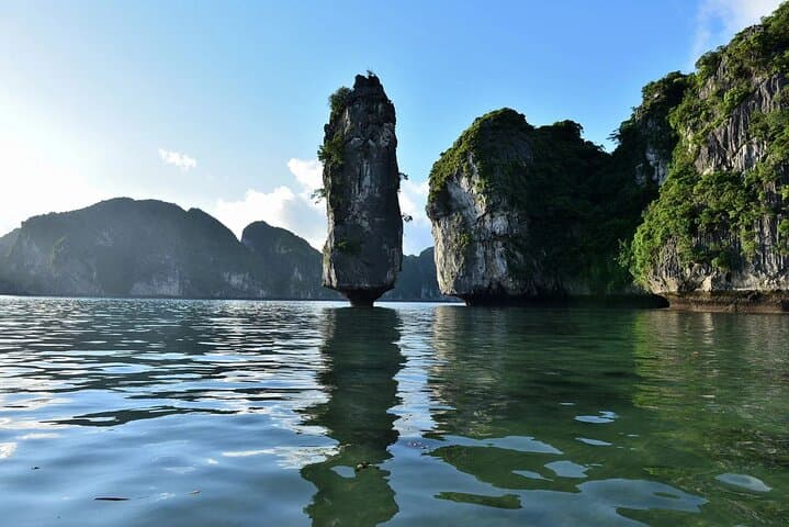 luxury-3-day-cruise-halong-lan-ha-bay photo 3