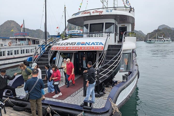 Halong Bay Day Cruise on Sonata: Jacuzzi, Kayaks & Buffet Lunch photo 3
