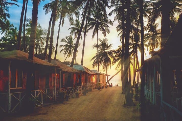 Mumbai & Goa: City Sights and Coastal Beaches — 6-Day Sightseeing Tour