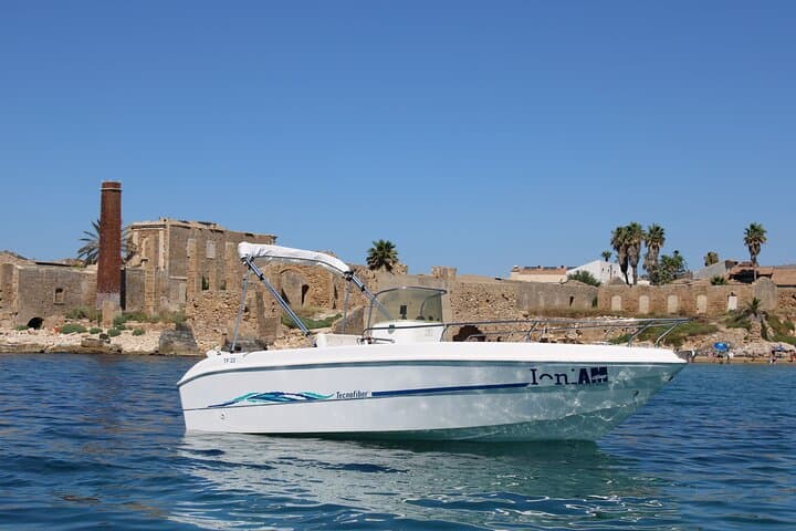Private Boat Excursion from Avola to Marzamemi: Vendicari, Calamosche & Capo Passero photo 5