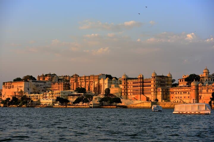 Royal Cities & Temple Tour: Udaipur, Mount Abu & Ahmedabad photo 6