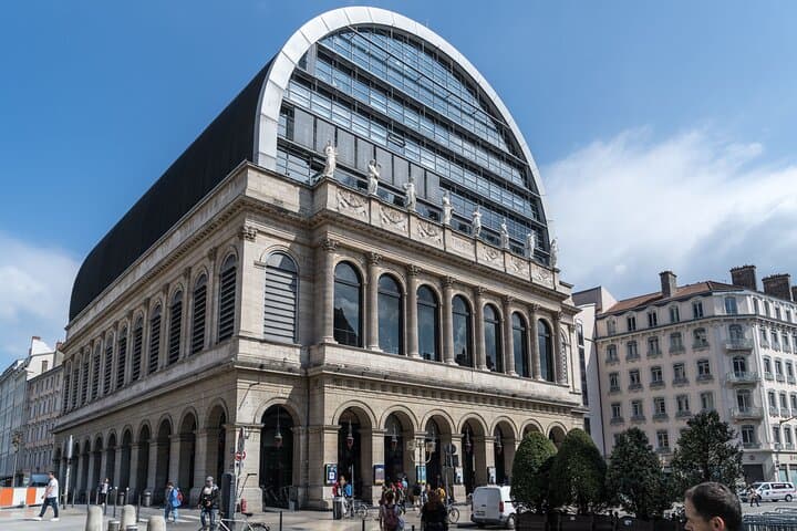 Self-Guided Belle Époque Track Game in Lyon — Mobile City Puzzle Walk photo 4