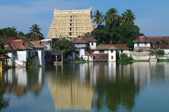Kerala Nature & Pilgrimage Tour: Backwaters, Tea Hills & Temple Trails photo 2