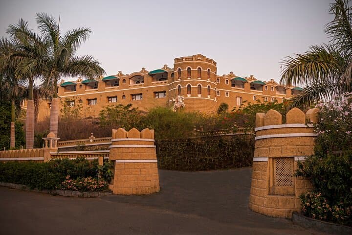Rajkot to Sasan Gir: Temple & Lion Safari Tour Guide photo 3