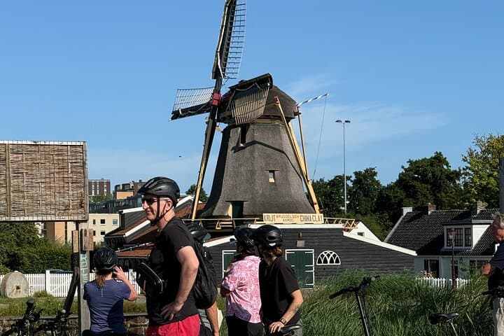 Half-Day Amsterdam Countryside Bike Tour to Waterland: 2.5-Hour Guided Ride photo 2